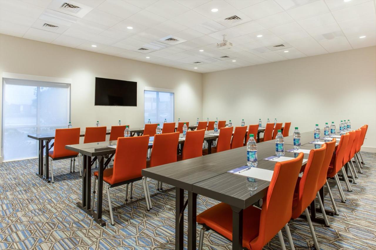 Holiday Inn Express & Suites - Ottawa By Ihg Εξωτερικό φωτογραφία