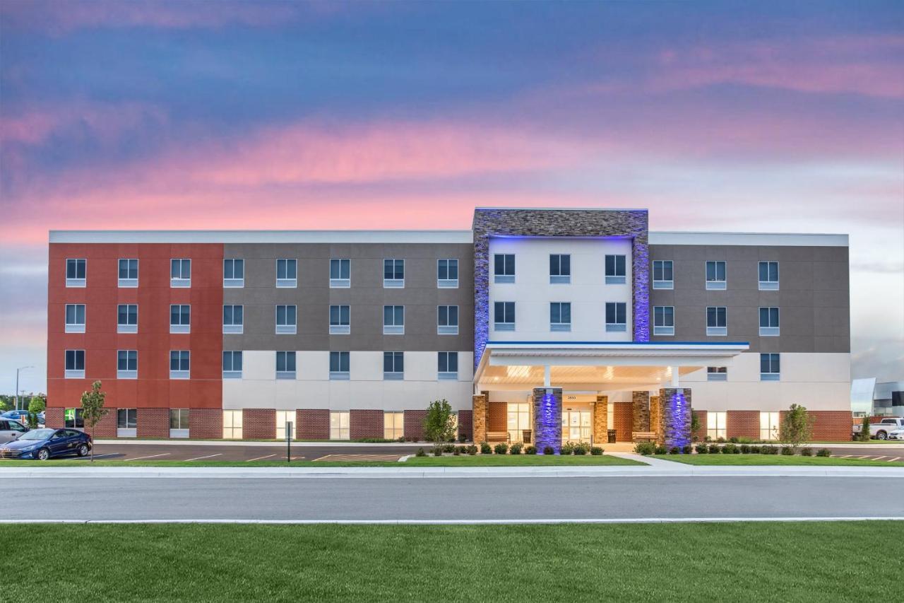 Holiday Inn Express & Suites - Ottawa By Ihg Εξωτερικό φωτογραφία
