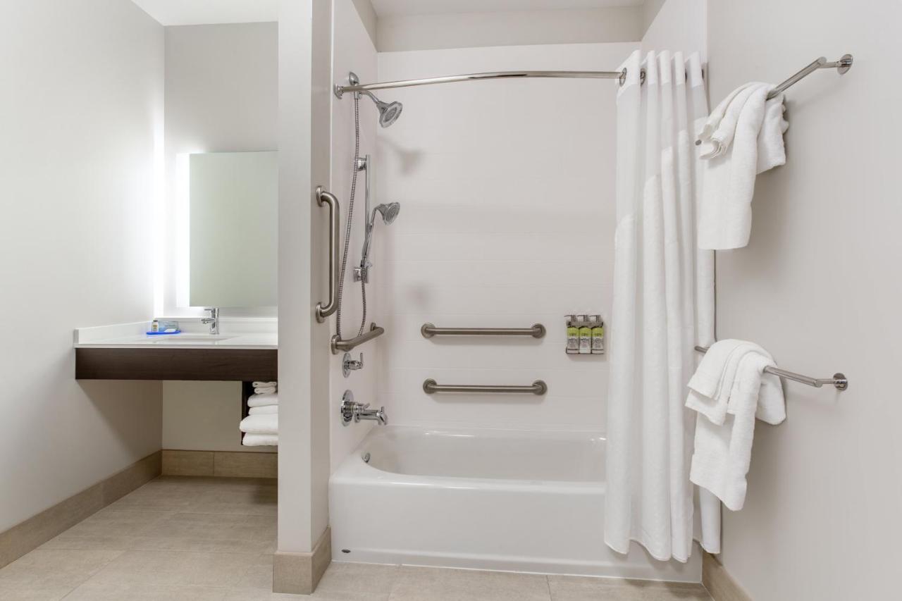 Holiday Inn Express & Suites - Ottawa By Ihg Εξωτερικό φωτογραφία