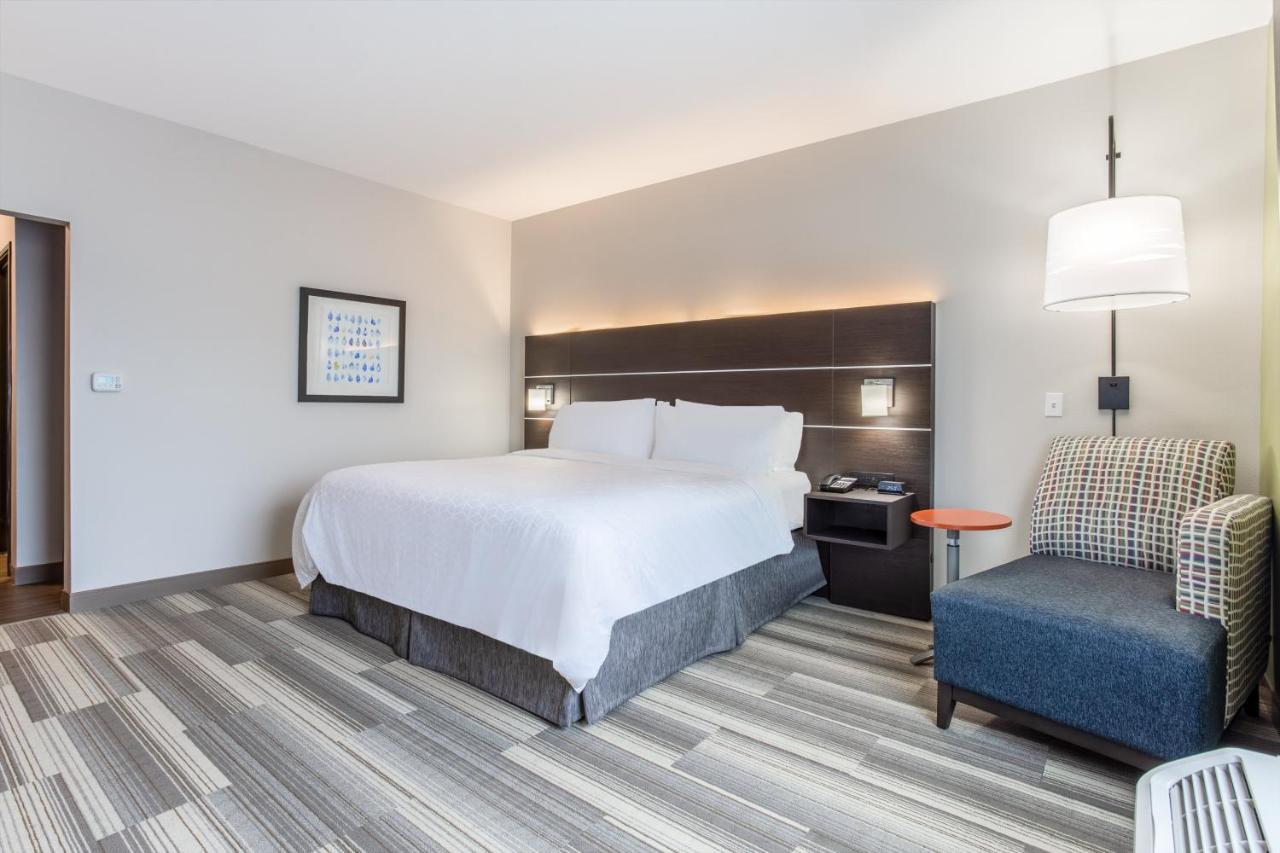 Holiday Inn Express & Suites - Ottawa By Ihg Εξωτερικό φωτογραφία